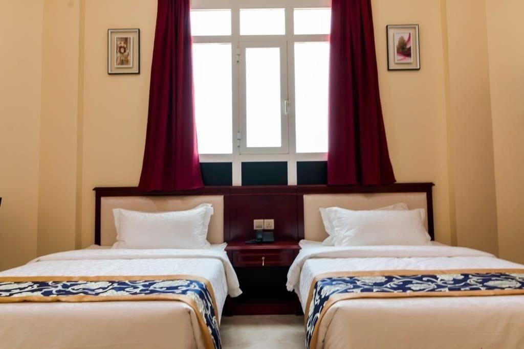 Farah Hotel Apartment Muscat Exteriör bild