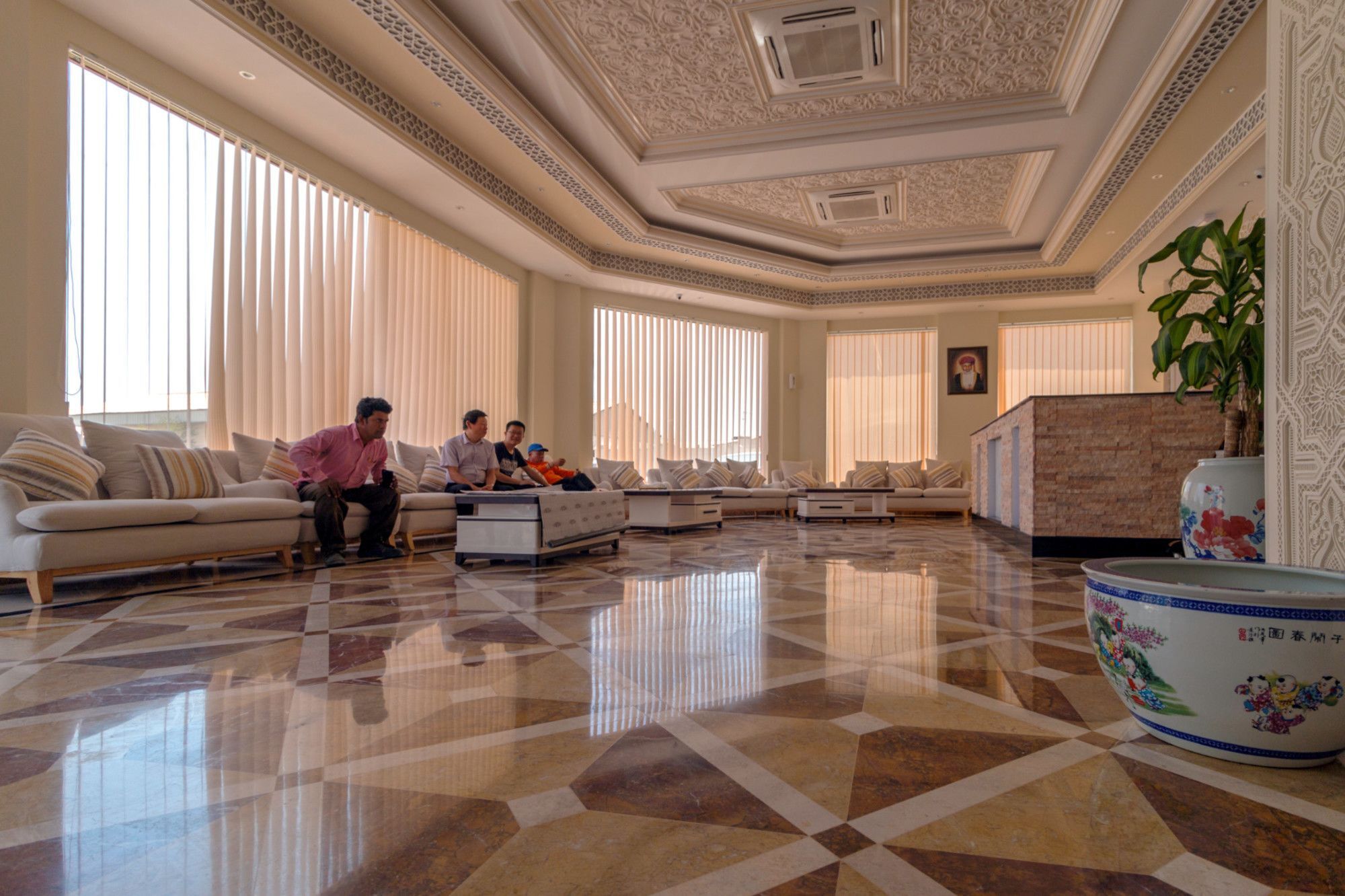 Farah Hotel Apartment Muscat Exteriör bild